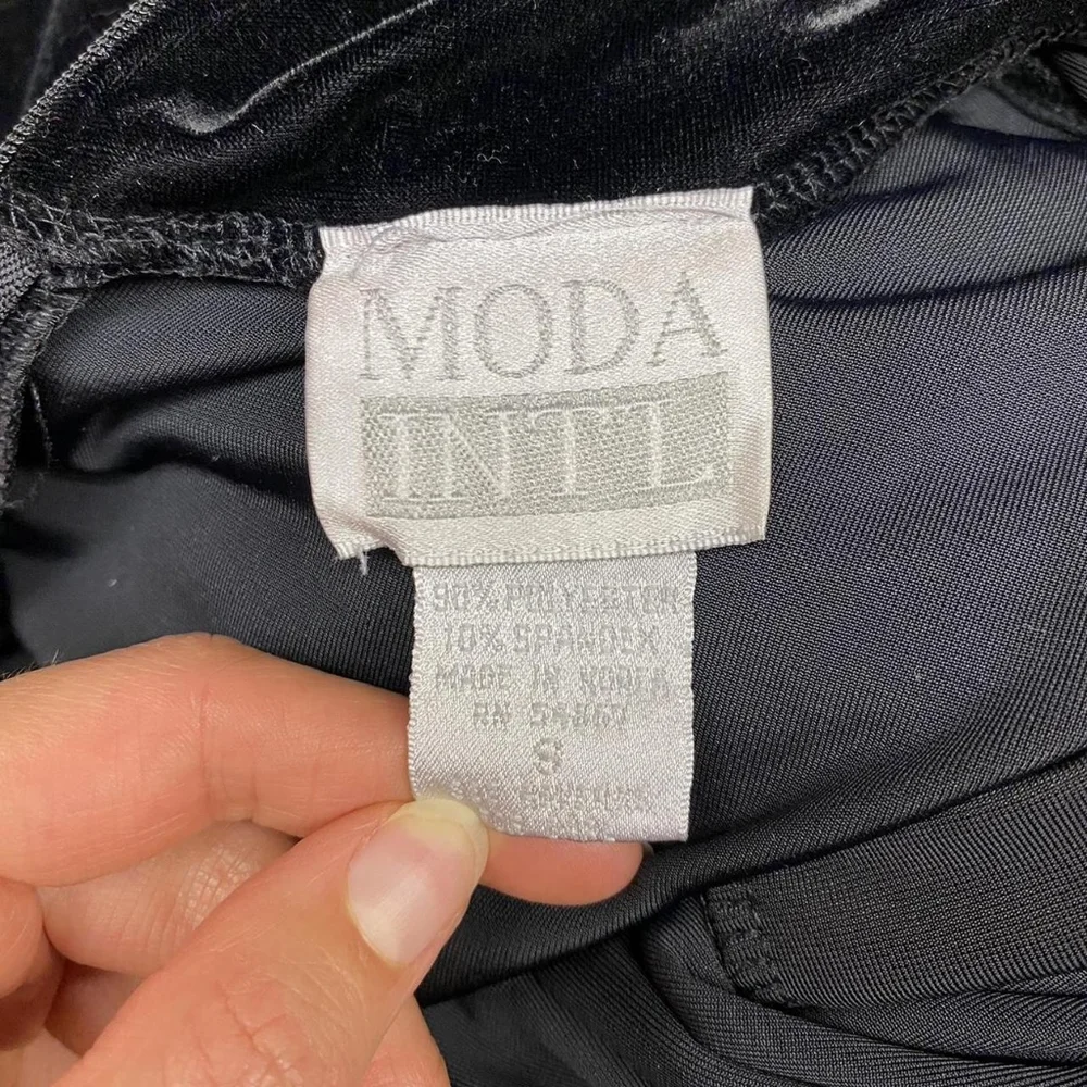 SOLD 90s velour vintage catsuit - Picture 7 of 8